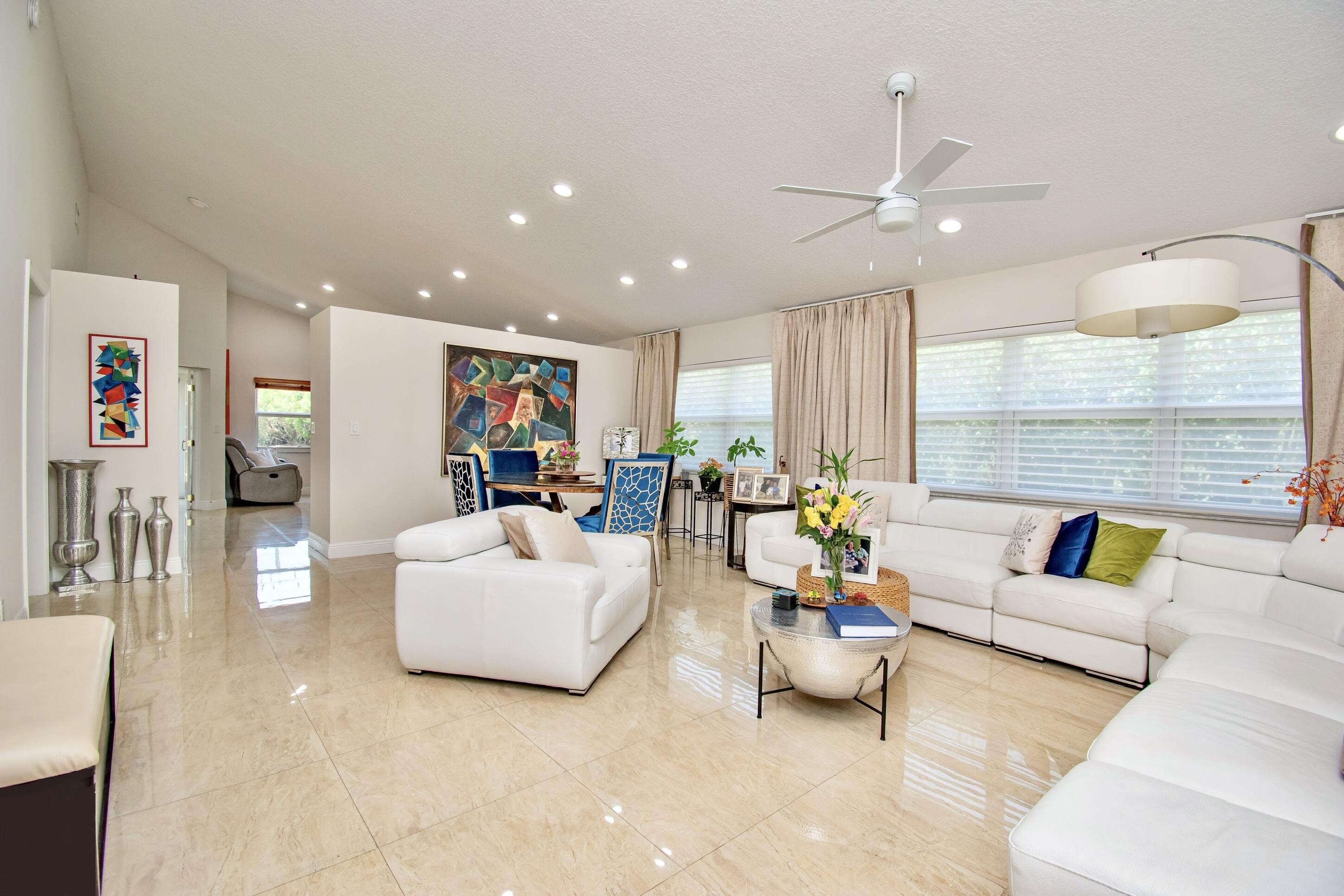 11033 Rios Road, Unit 11033 Boca Raton, FL 33498 - Photo 3 of 30 DA7B29EF-3B21-4260-BD81-1D555B392D09