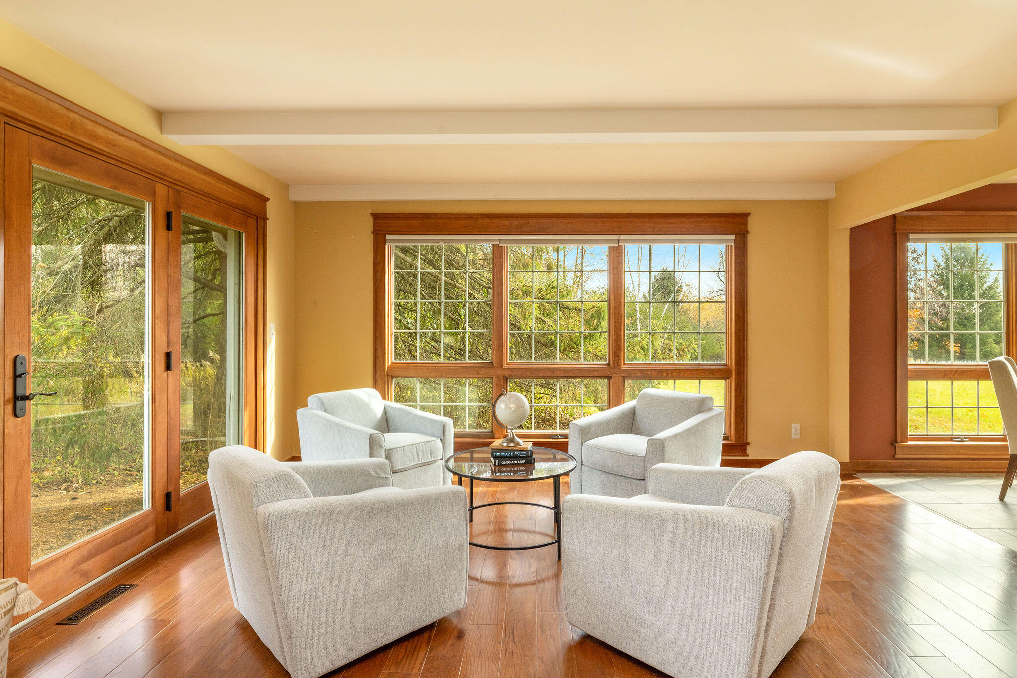 7200 Cork Lane Erin, WI 53027 - Photo 10 of 40 Living room seating area