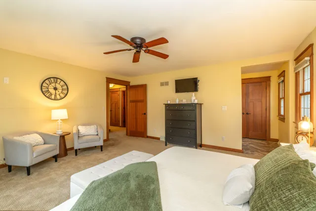 $1,200,000 | 7200 Cork Lane, Erin, WI 53027