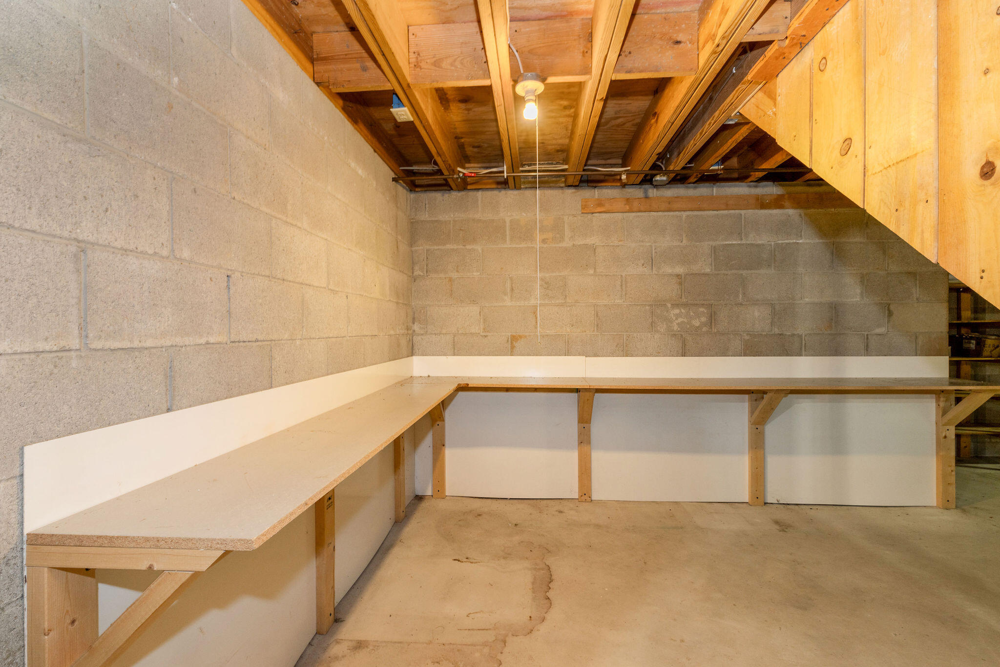 7200 Cork Lane Erin, WI 53027 - Photo 24 of 40 Shelving in basement