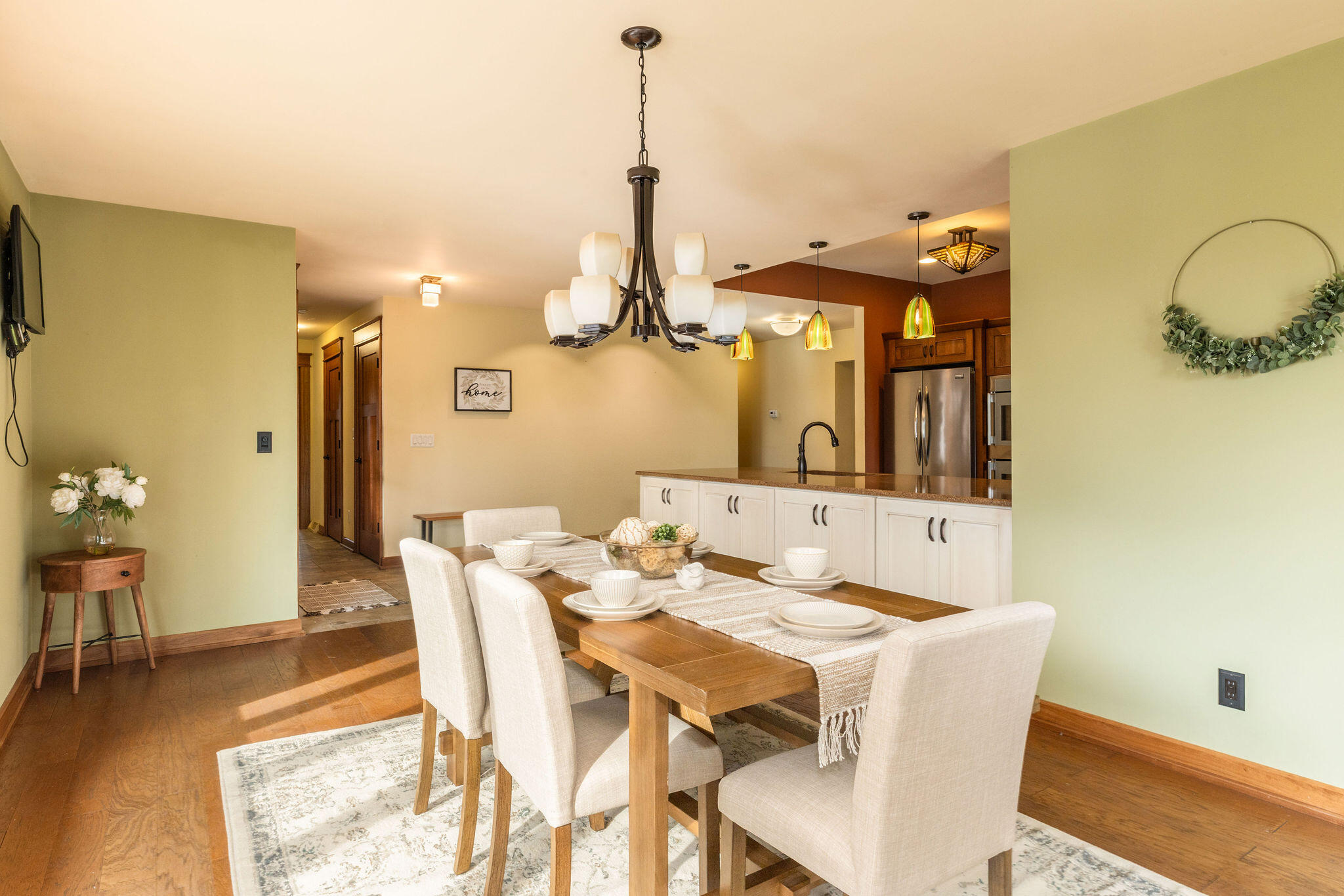 7200 Cork Lane Erin, WI 53027 - Photo 8 of 40 Formal Dining Space