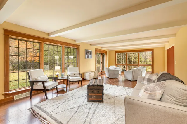 $1,200,000 | 7200 Cork Lane, Erin, WI 53027