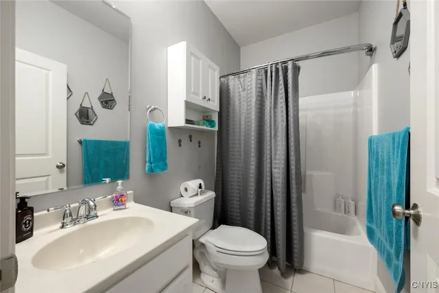 $624,900 | 203 Marine View Drive, Sullivan, NY 13037