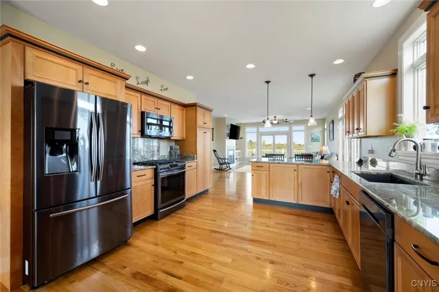 $624,900 | 203 Marine View Drive, Sullivan, NY 13037