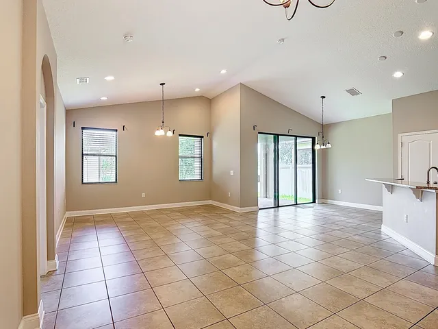 $2,200 | 5103 Appenine Loop West, St. Cloud, FL 34771