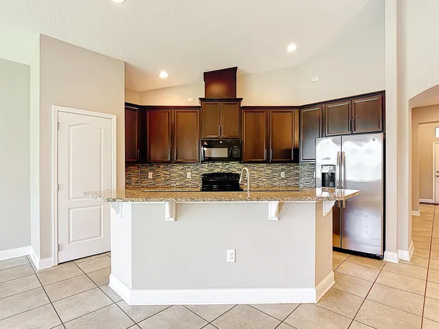 $2,200 | 5103 Appenine Loop West, St. Cloud, FL 34771