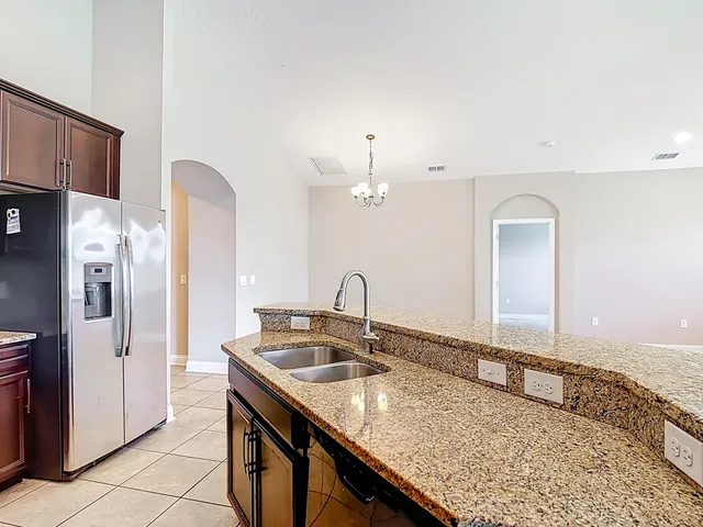 $2,200 | 5103 Appenine Loop West, St. Cloud, FL 34771