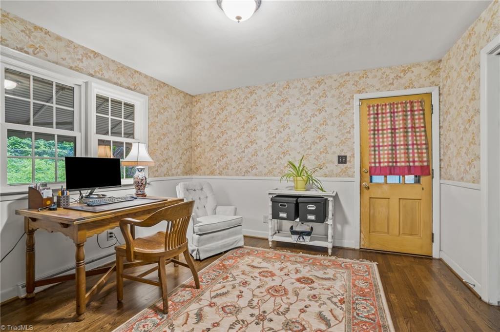 2724 Tudor Road Winston-Salem, NC 27106 - Photo 13 of 50 Gallery Image 13