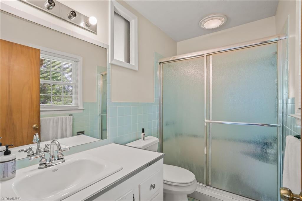 2724 Tudor Road Winston-Salem, NC 27106 - Photo 28 of 50 Gallery Image 28