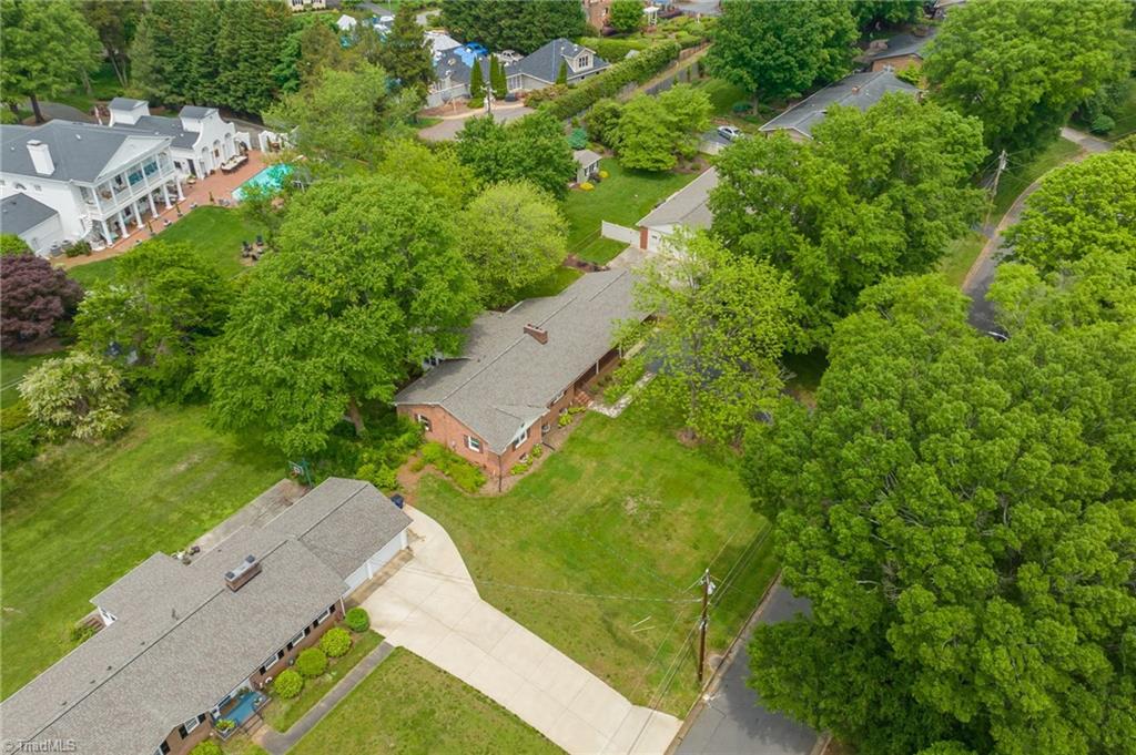 2724 Tudor Road Winston-Salem, NC 27106 - Photo 43 of 50 Gallery Image 43