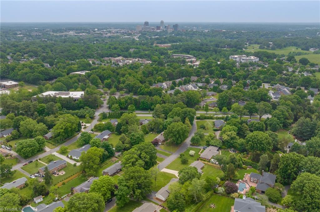 2724 Tudor Road Winston-Salem, NC 27106 - Photo 47 of 50 Gallery Image 47