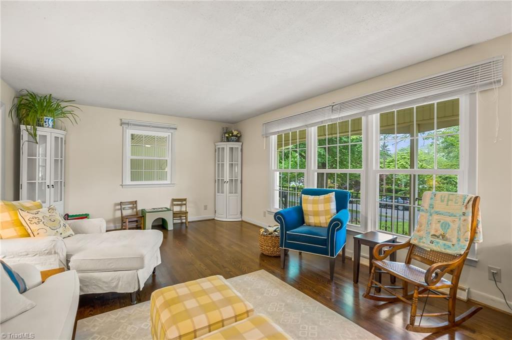 2724 Tudor Road Winston-Salem, NC 27106 - Photo 10 of 50 Gallery Image 10