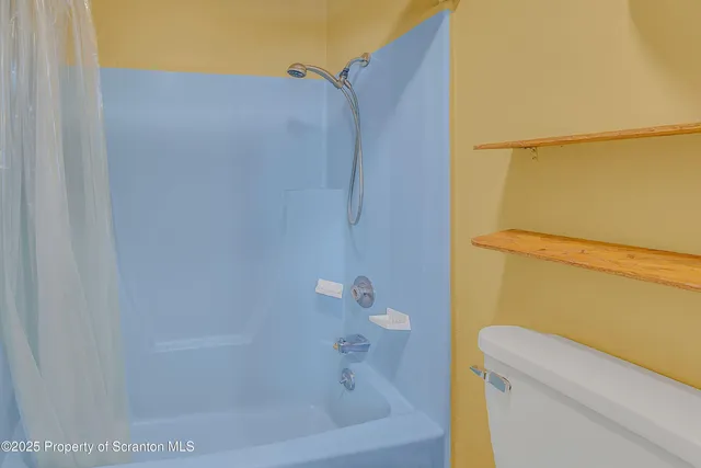 $250,000 | 34 White Birch Road, Dalton, PA 18414