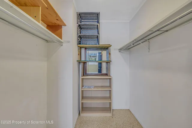 $250,000 | 34 White Birch Road, Dalton, PA 18414