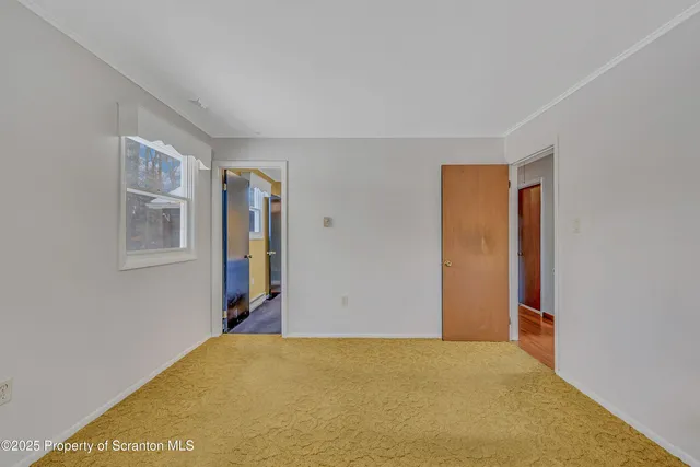 $250,000 | 34 White Birch Road, Dalton, PA 18414