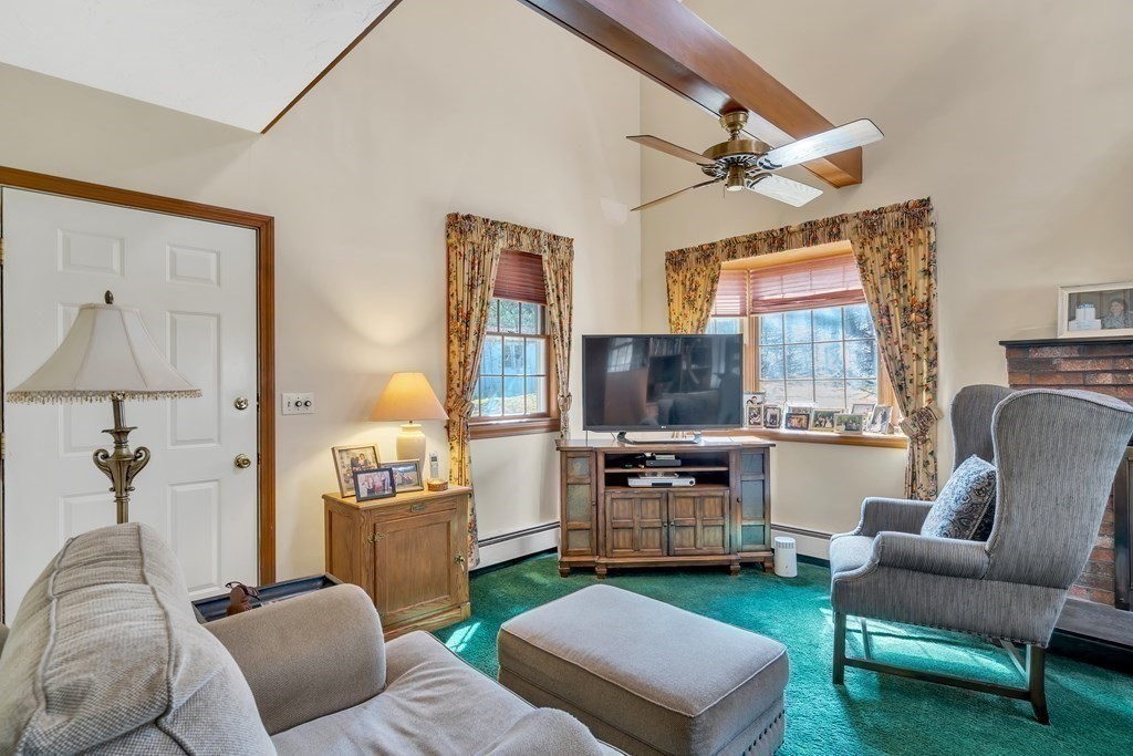 821 Boston Post Road Sudbury, MA 01776 - Photo 6 of 34