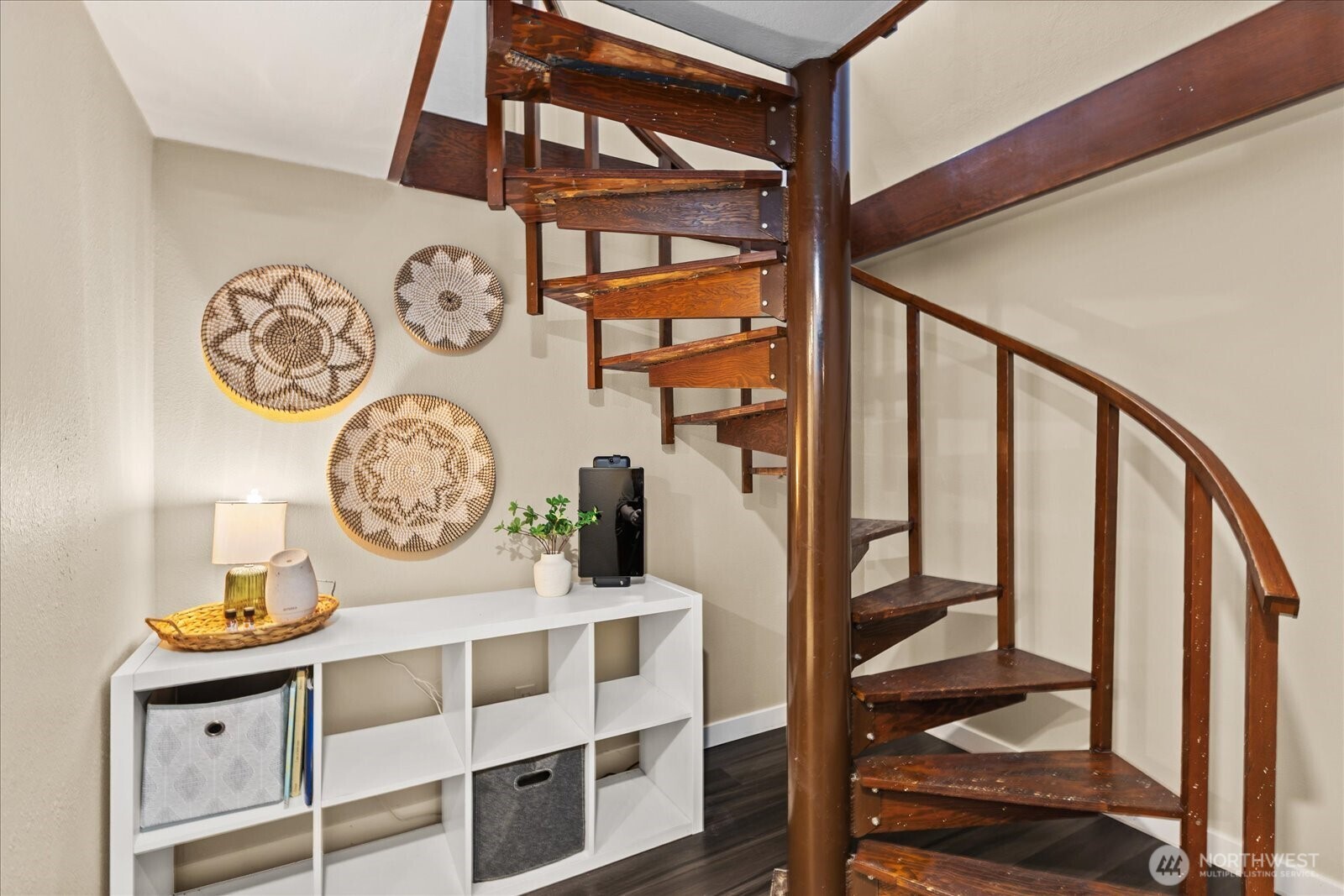 2513 Cleveland Avenue Everett, WA 98201 - Photo 23 of 38