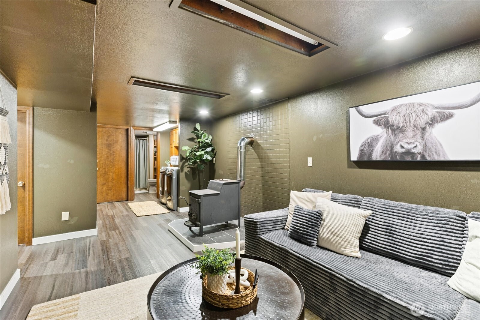 2513 Cleveland Avenue Everett, WA 98201 - Photo 26 of 38