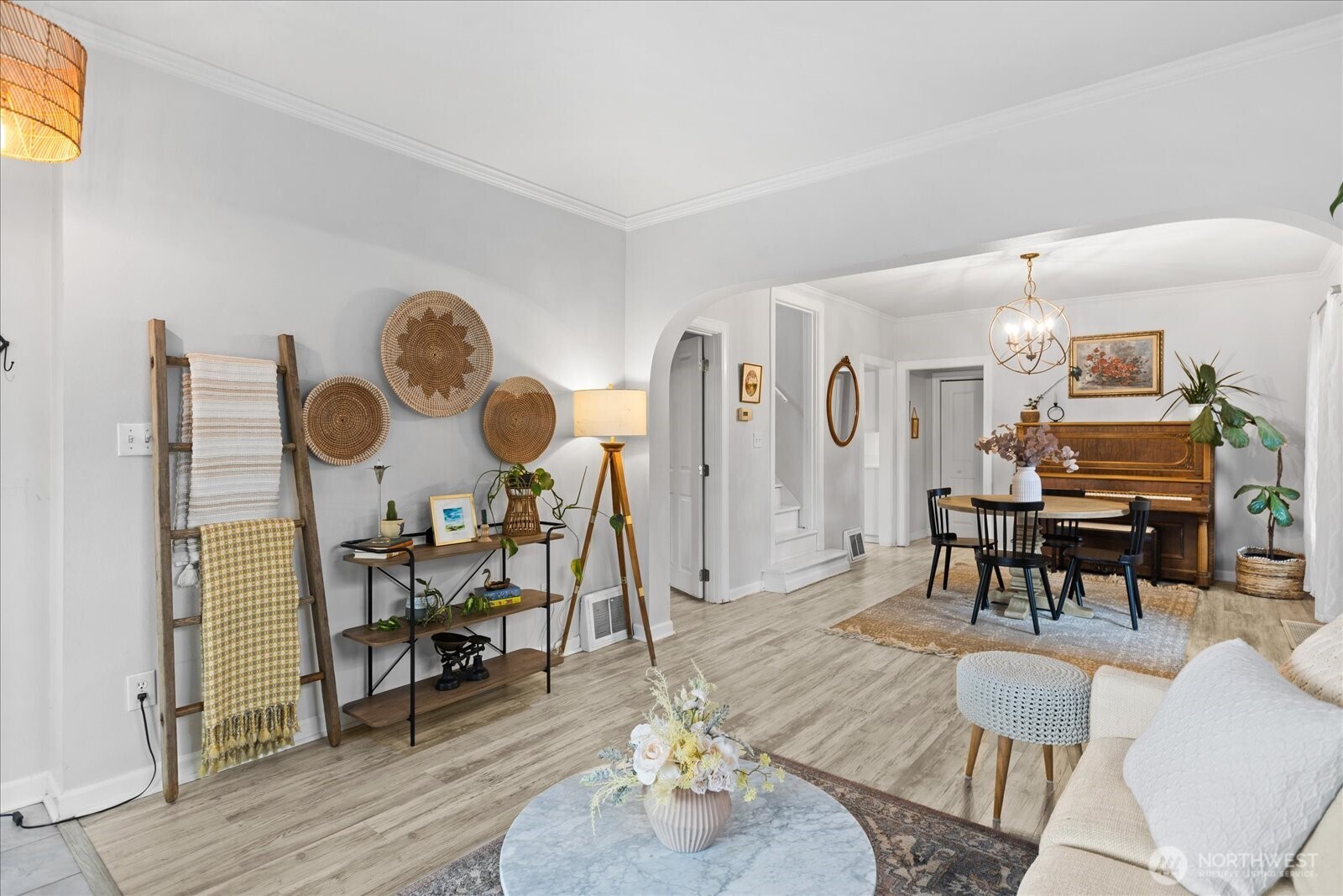 2513 Cleveland Avenue Everett, WA 98201 - Photo 6 of 38