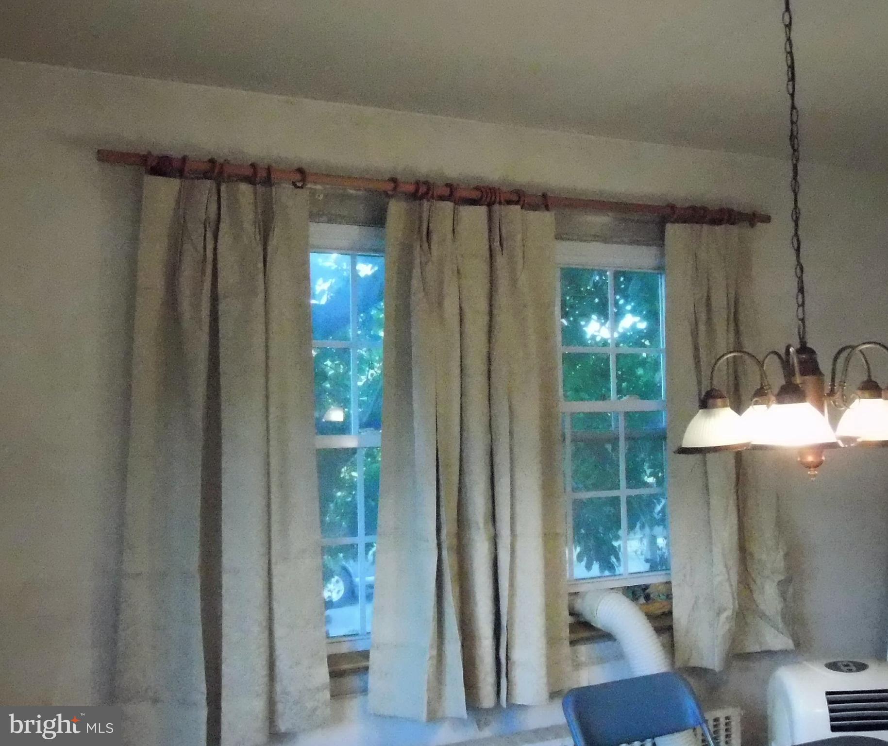 339 East Washington Street Riverside, NJ 08075 - Photo 17 of 53 Dining room window view.