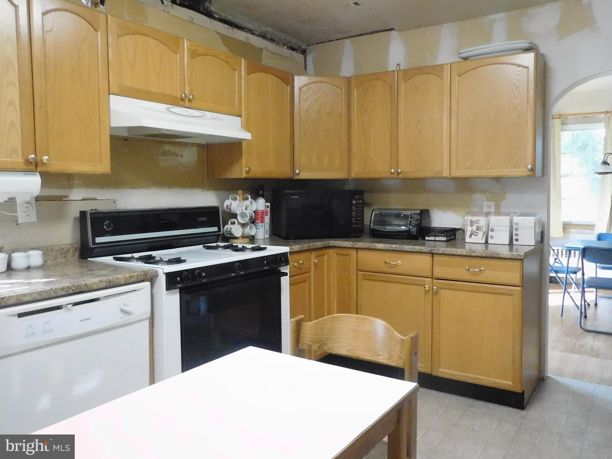339 East Washington Street Riverside, NJ 08075 - Photo 27 of 53 Kitchen.