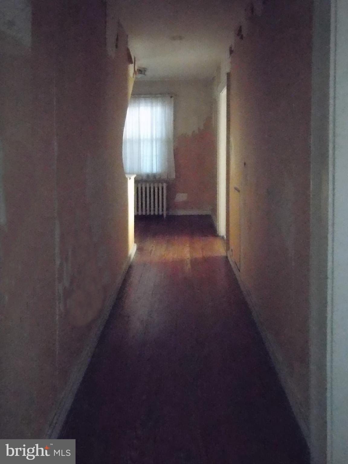 339 East Washington Street Riverside, NJ 08075 - Photo 29 of 53 Second floor hall.