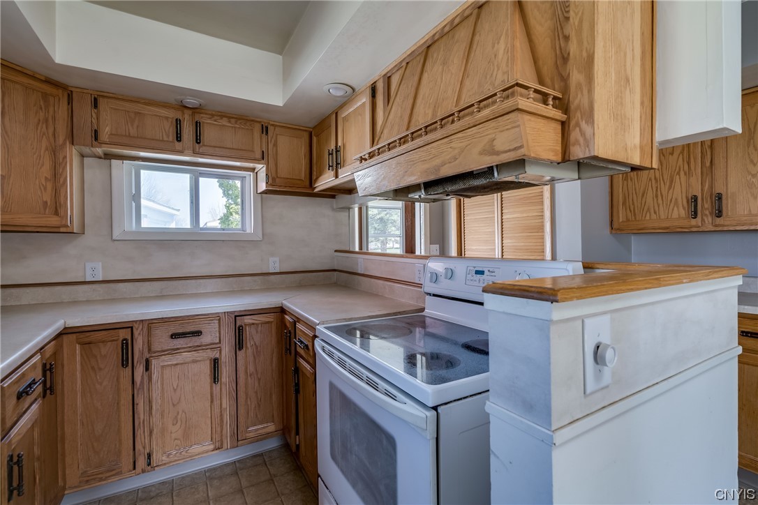 28169 Howe Street Le Ray, NY 13612 - Photo 5 of 50