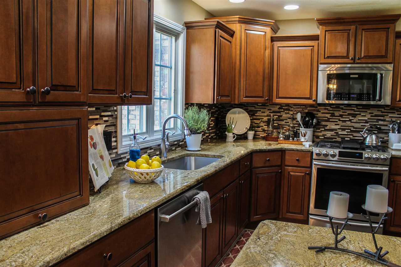 3640 Larkwood Road Anderson, IN 46012 - Photo 6 of 30