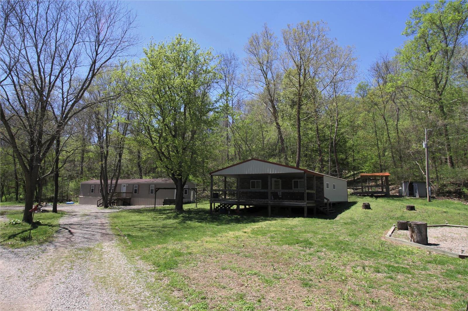 16 Redbird Road Ava, IL 62907 - Photo 1 of 29