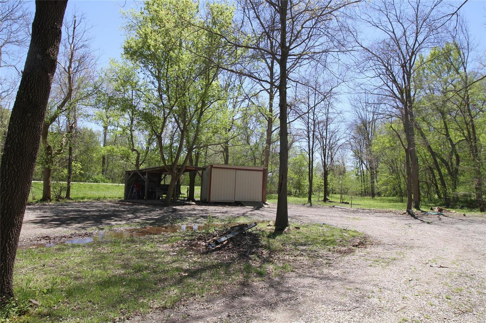 16 Redbird Road Ava, IL 62907 - Photo 5 of 29