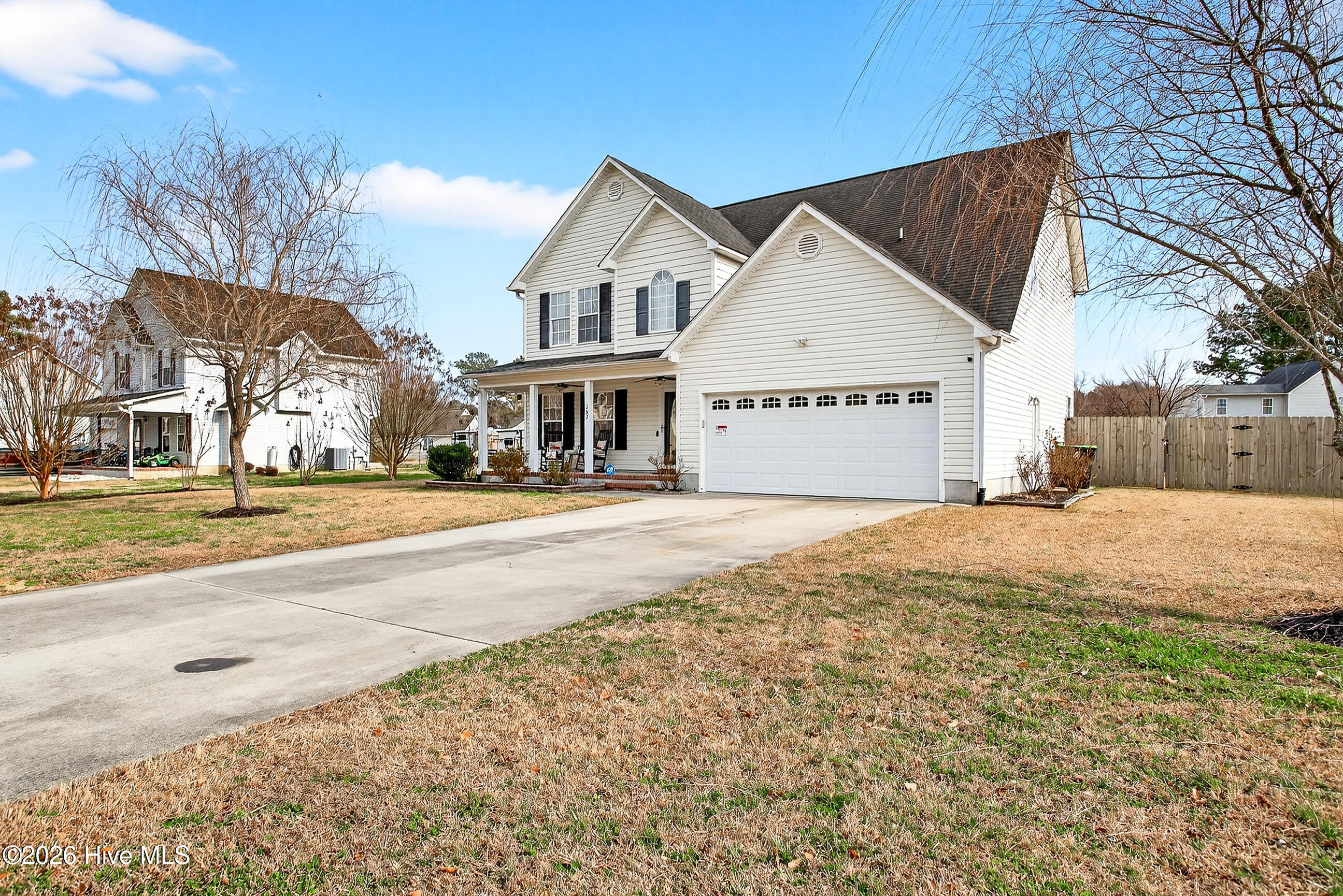 107 Brookhaven Drive Richlands, NC 28574 - Photo 2 of 34 02