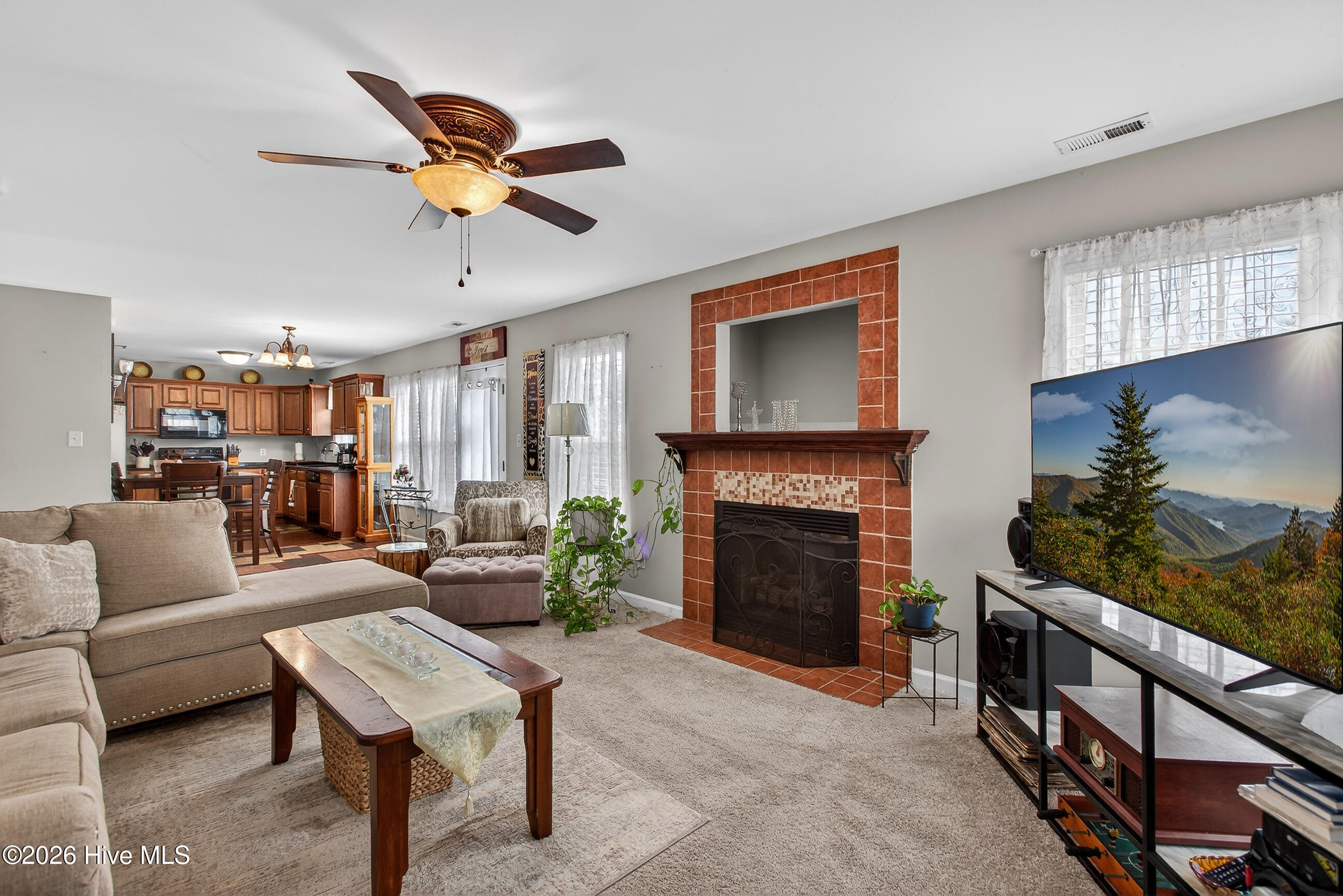 107 Brookhaven Drive Richlands, NC 28574 - Photo 8 of 34 08