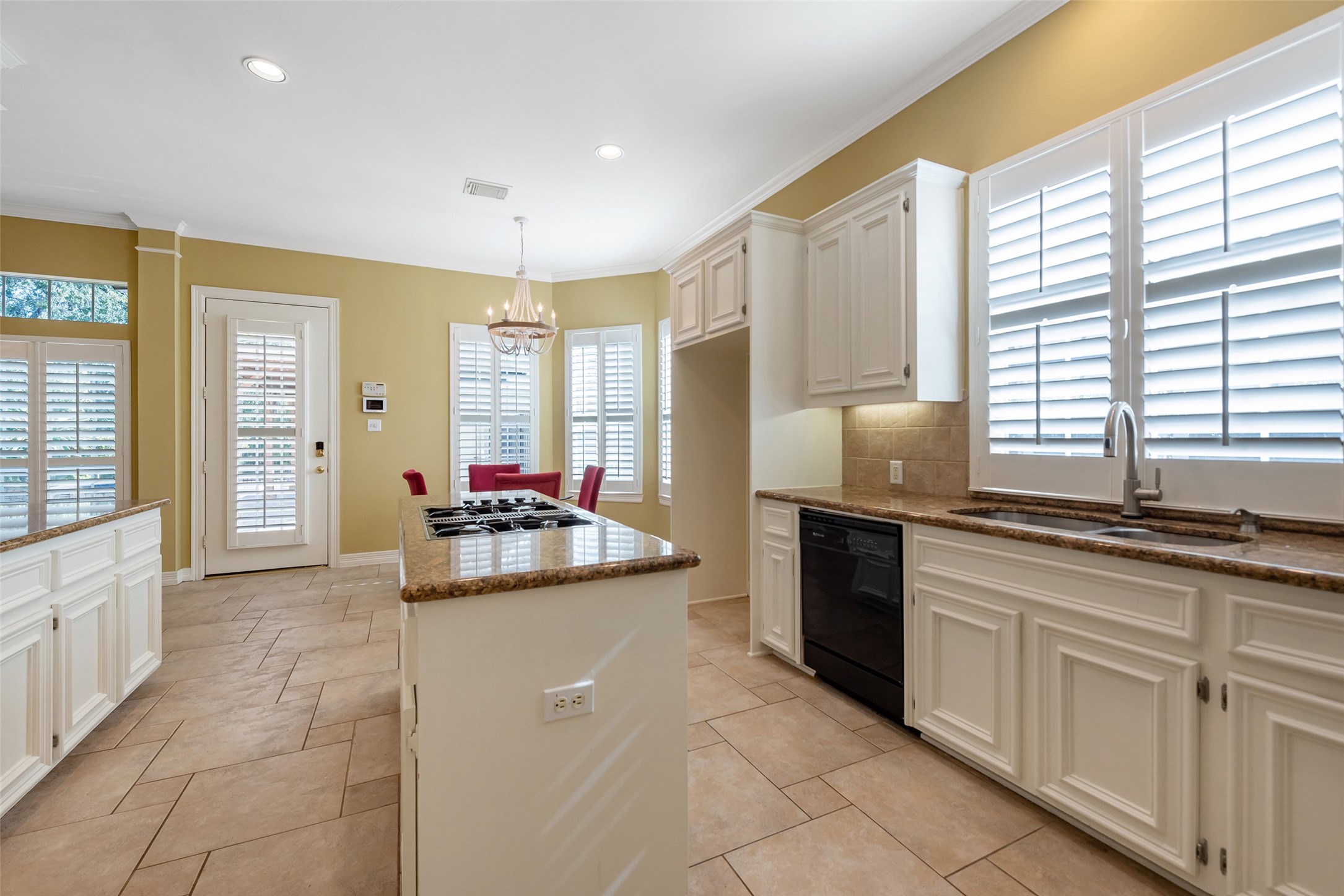 15306 Beecham Drive Houston, TX 77068 - Photo 11 of 48 The gourmet chef will love preparing meals in this kitchen.