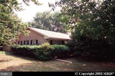 126 Hahn Road Westminster, MD 21157 - Photo 1 of 10 Exterior (Front)