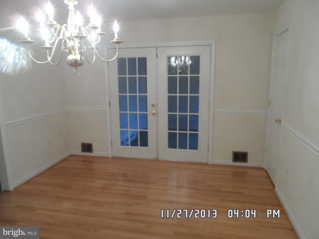 126 Hahn Road Westminster, MD 21157 - Photo 5 of 10 Dining Room