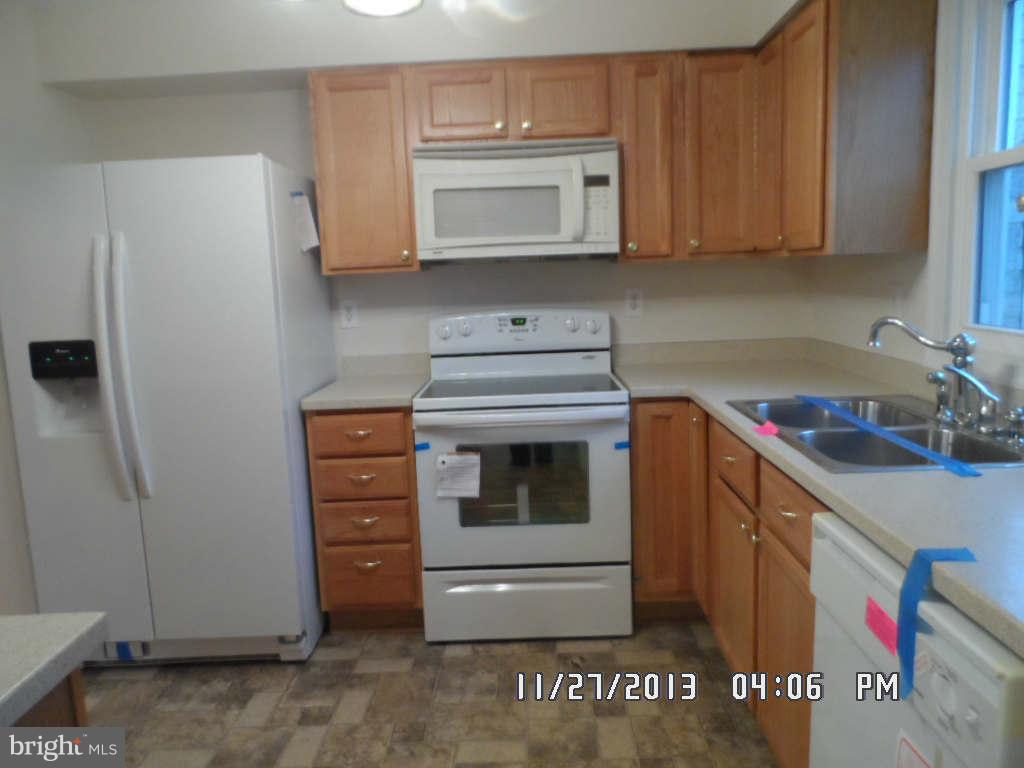 126 Hahn Road Westminster, MD 21157 - Photo 7 of 10 Kitchen