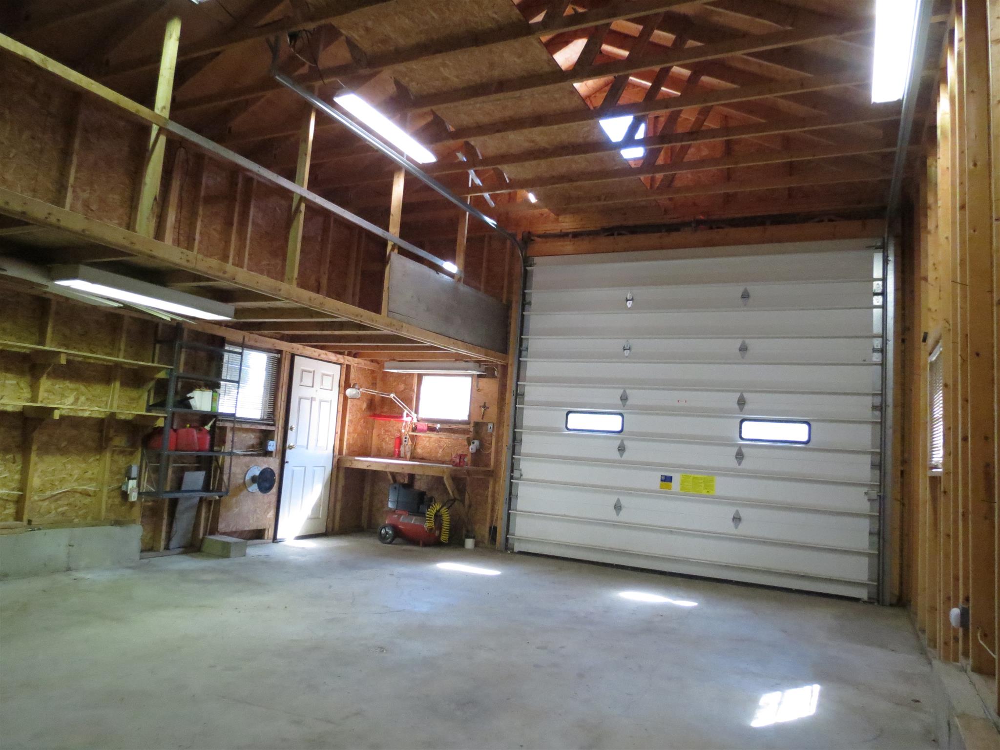 217 Rochester Road Northwood, NH 03261 - Photo 2 of 17
