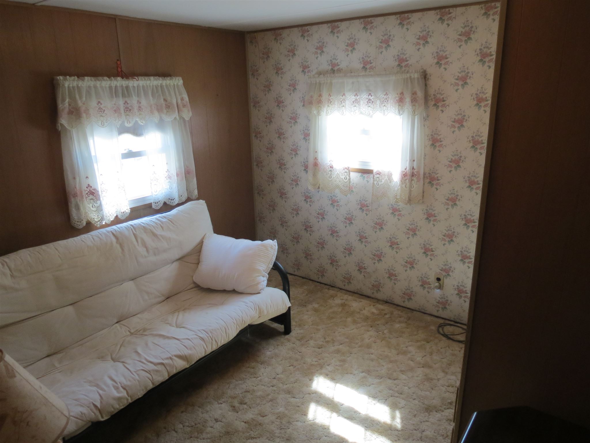 217 Rochester Road Northwood, NH 03261 - Photo 7 of 17