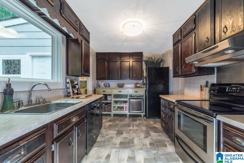 1348 Cresthill Road Birmingham, AL 35213 - Photo 7 of 16