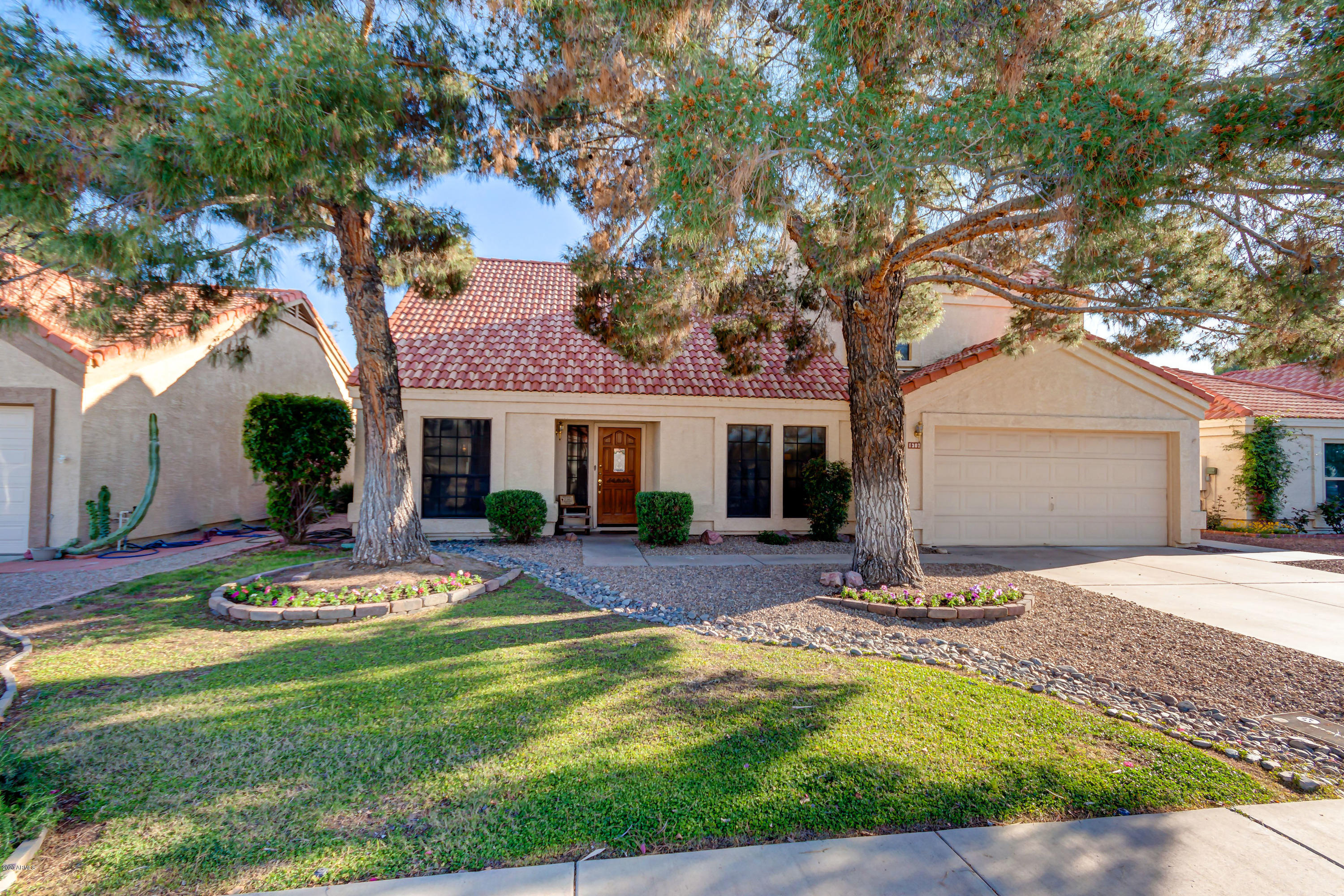 1307 East Redfield Road Gilbert, AZ 85234 - Photo 4 of 56 IMG_0010_1_2-Edit
