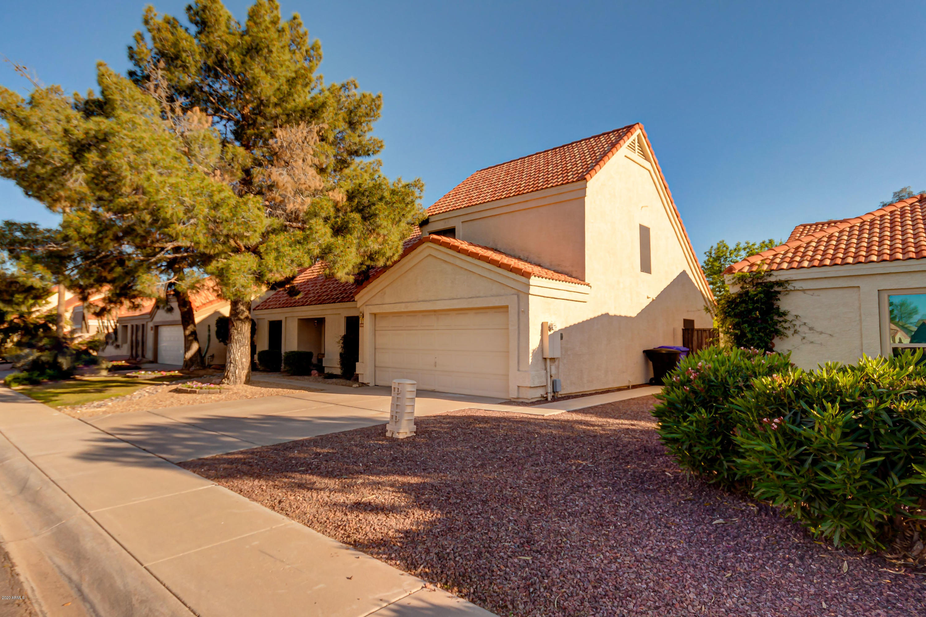 1307 East Redfield Road Gilbert, AZ 85234 - Photo 5 of 56 IMG_0013_4_5-Edit