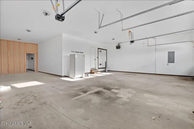 $650,000 | 7948 North Darlena Loop, Coeur D'Alene, ID 83815