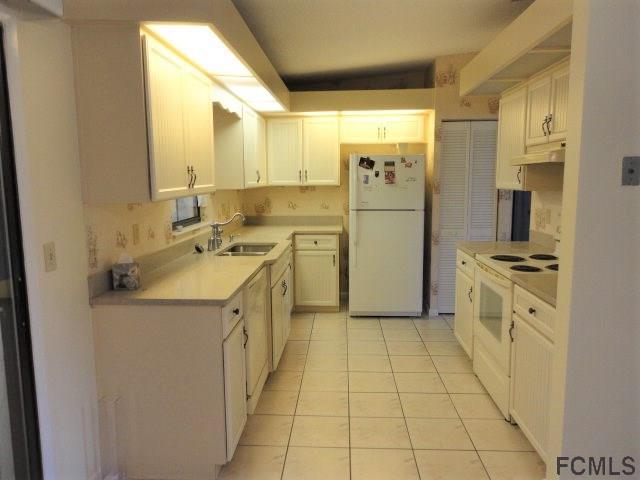 35 Cold Spring Court Palm Coast, FL 32137 - Photo 6 of 40