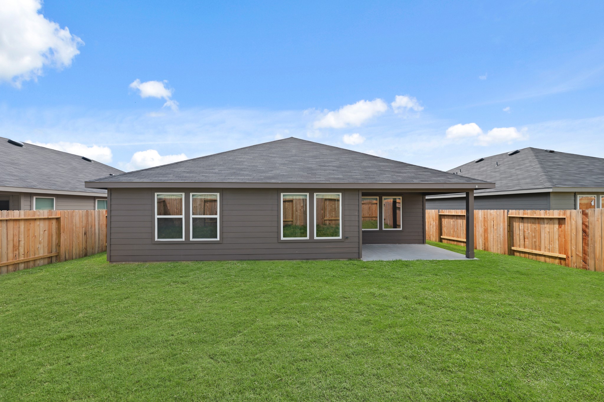 14392 Oceanblue Way Splendora, TX 77372 - Photo 21 of 30 a house that has a big yard with wooden fence