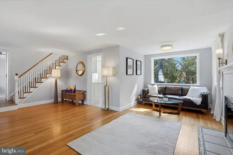 $549,900 | 514 Kingston Road, Oreland, PA 19075