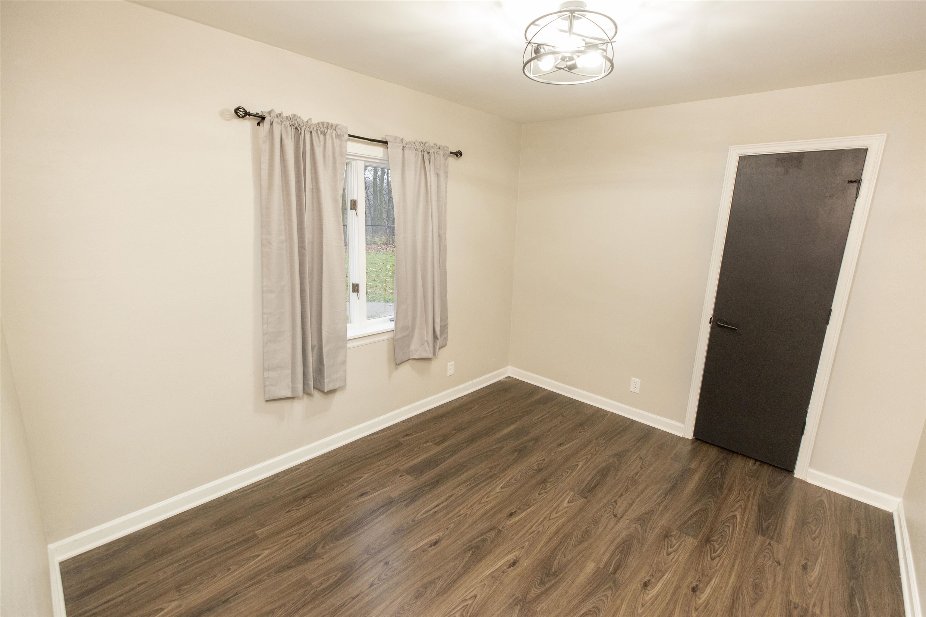 16455 Summit Ridge Road Mishawaka, IN 46544 - Photo 14 of 36 Gallery Image 14