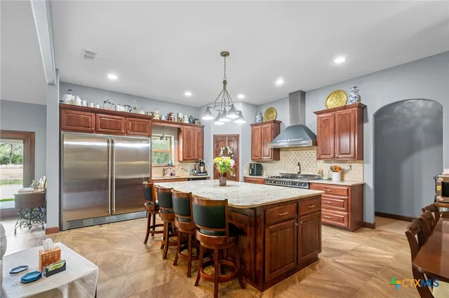 $2,880,000 | 19449-19587 Fm 530, Hallettsville, TX 77964