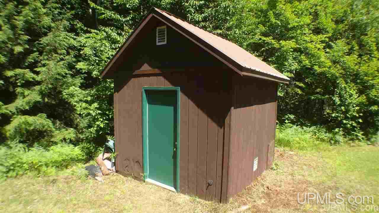 1214 Burning Road Deerton, MI 49822 - Photo 3 of 27