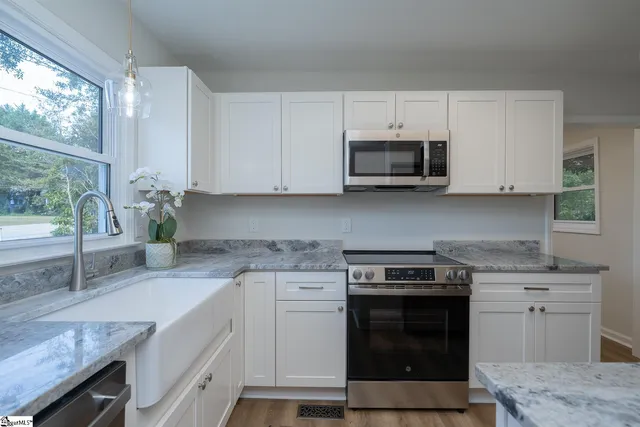 $234,500 | 5060 Keowee School Road, Seneca, SC 29672