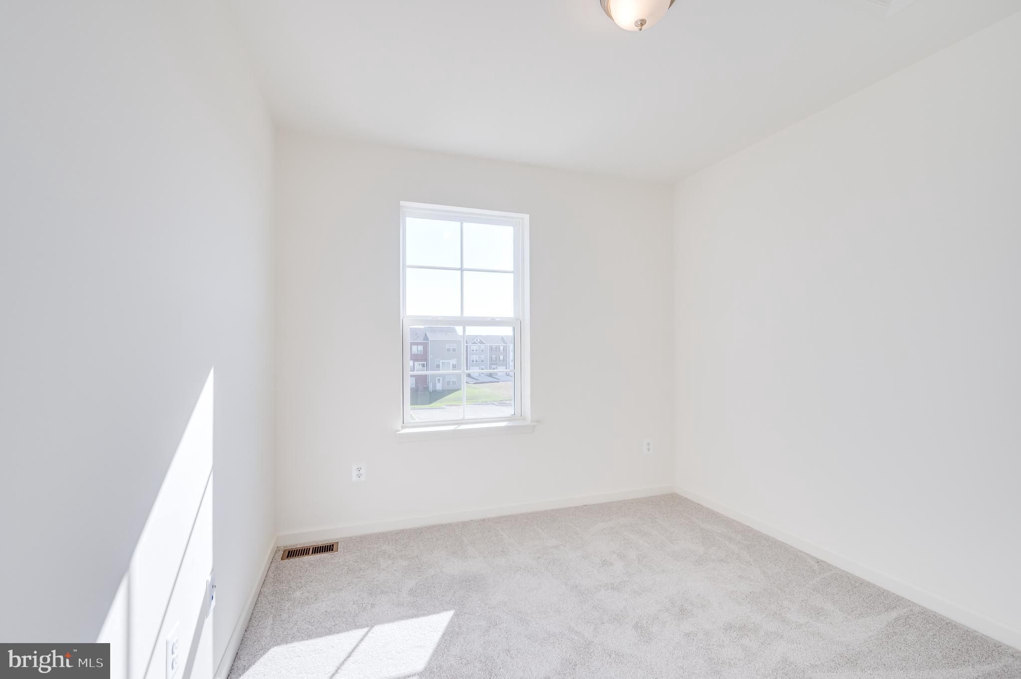 115 Tuxford Road Falling Waters, WV 25419 - Photo 40 of 44 an empty room with a window
